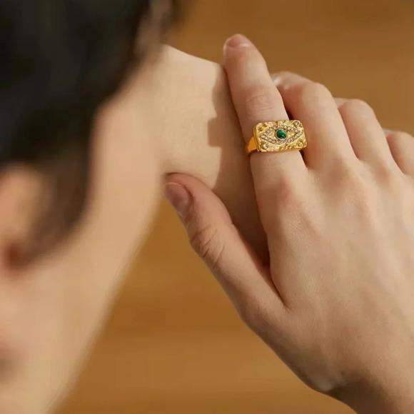 Baroque Malachite 18K Gold Stainless Steel Waterproof Eye Ring - Picture 4 of 16